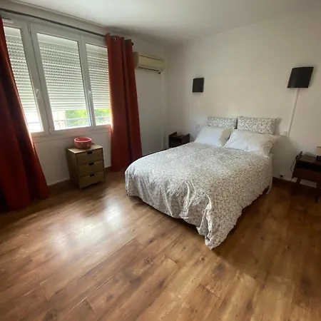 Maison De Village Spacieuse A 3km De La *