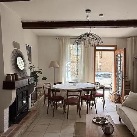 Maison De Village Spacieuse A 3km De La *